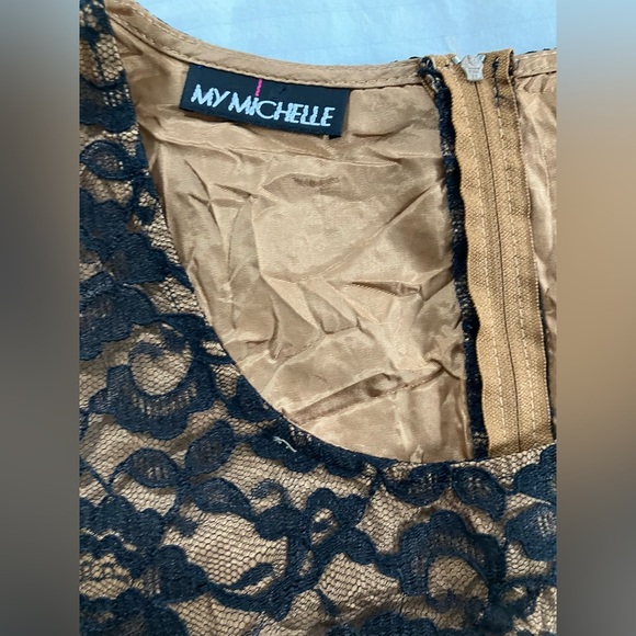 Women’s little black lace Dress - vintage look - lined with copper toned fabric - Picture 2 of 15